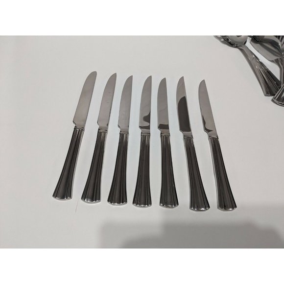Reed & Barton BROOKSHIRE 7 Dinner Steak Knives Stainless Flatware 9 5/8" - Picture 5 of 8